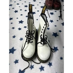 Dr. Martens White Leather 8-Eye Boots Women's US 6 Doc Martens